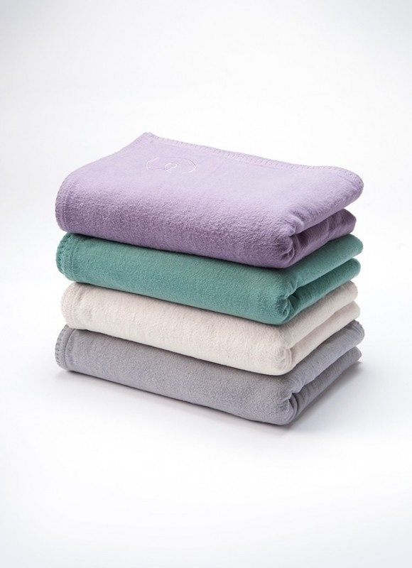 yogamatters-organic-cotton-blankets_group_1